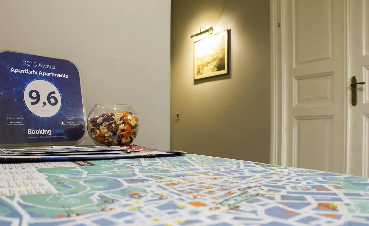 アパートホテル Apartlviv Apartments